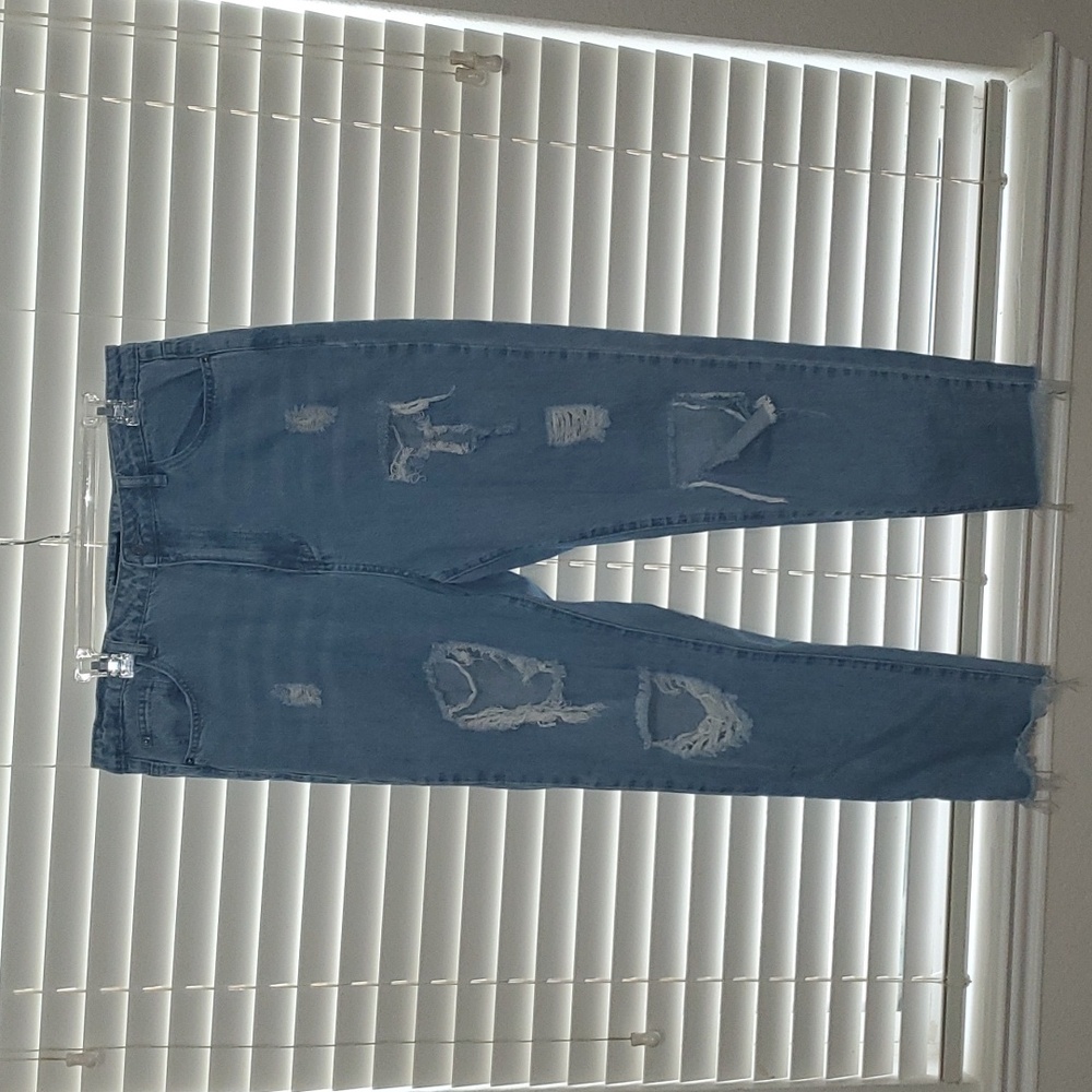 RIOT 14 high rise mom jean light wash destroyed frayed hems